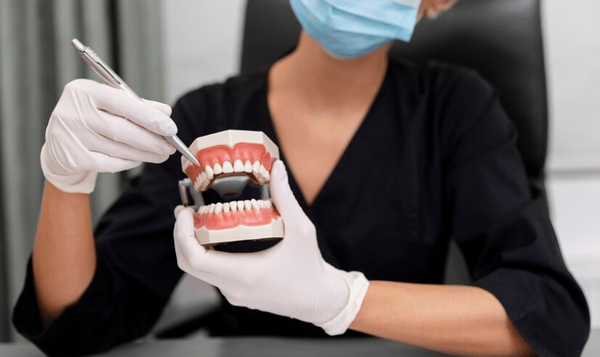 Customizing Your Smile- The Role of Dentures in Cosmetic Dentistry