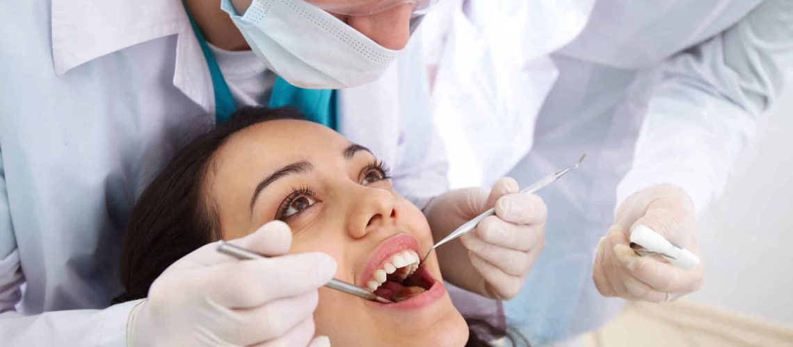 where can I find the best oak park dentist?