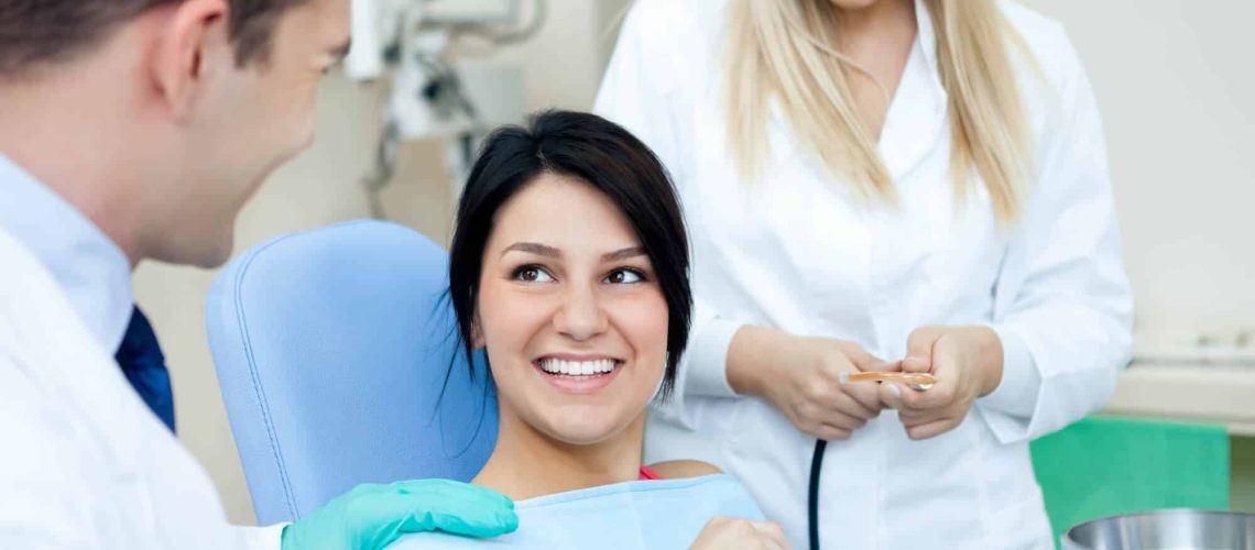 who offers an oak park dentist?