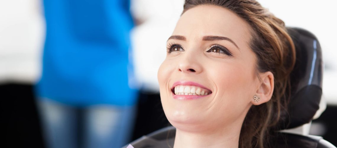 who offers a saturday dentist oak park?